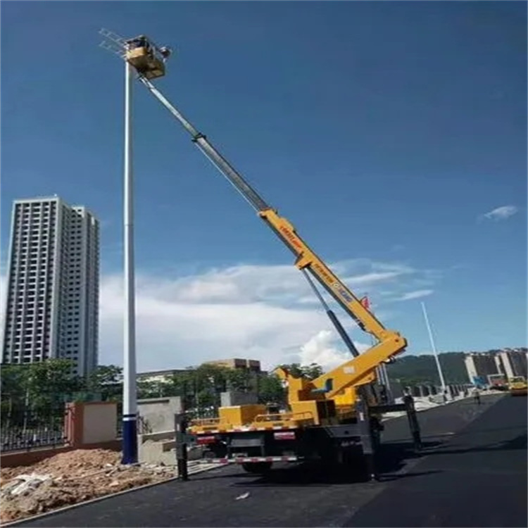 瑞金维修路灯的曲臂升降车出租